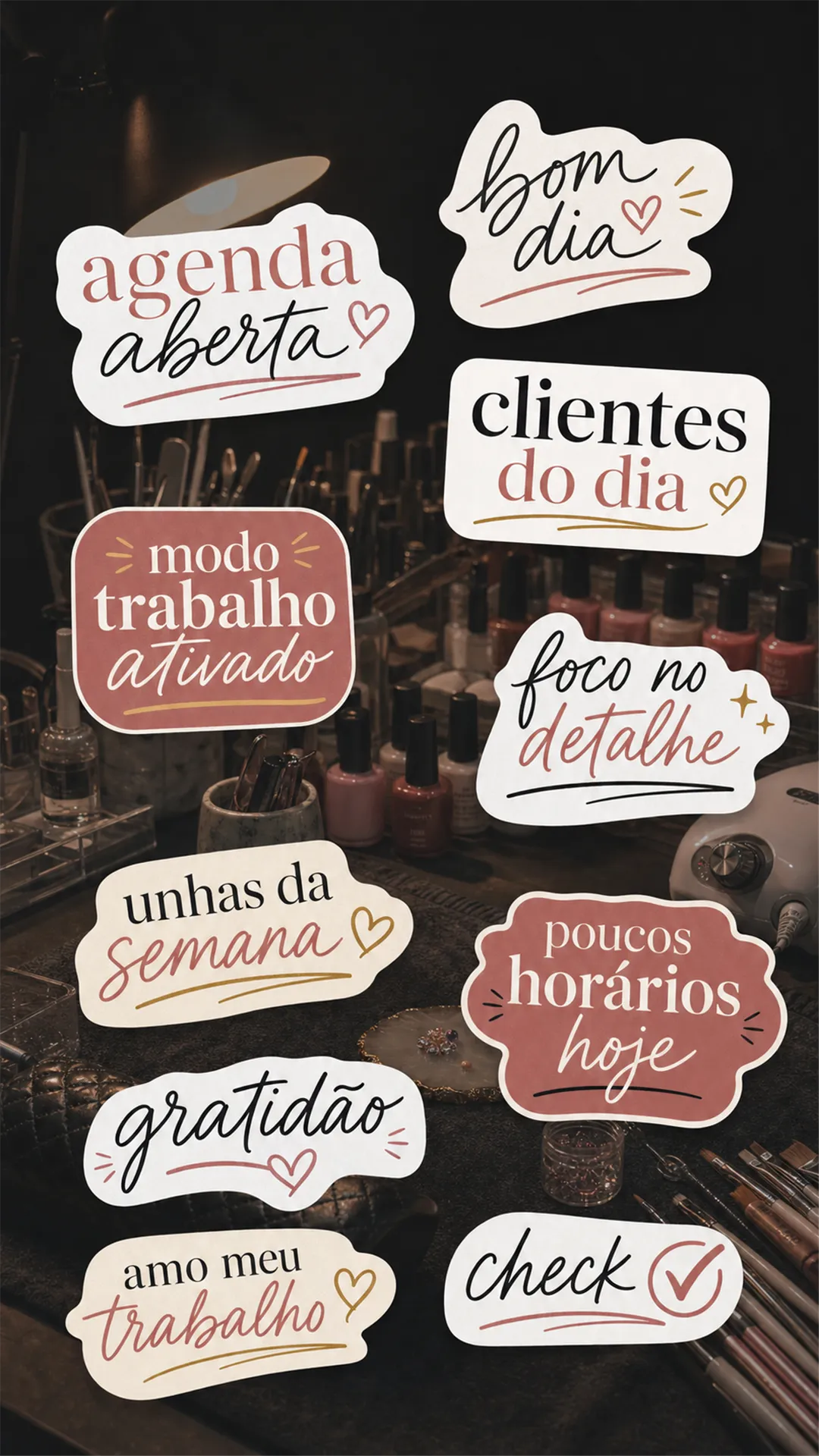 Story real cheio de figurinhas do pack sobre foto do dia a dia